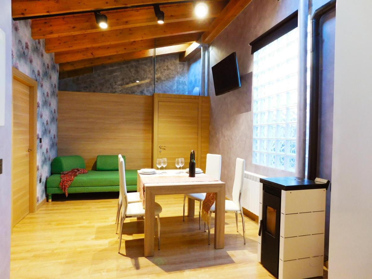 Apartamento Ribera Del Duero Reserva Tubilla del Lago المظهر الخارجي الصورة