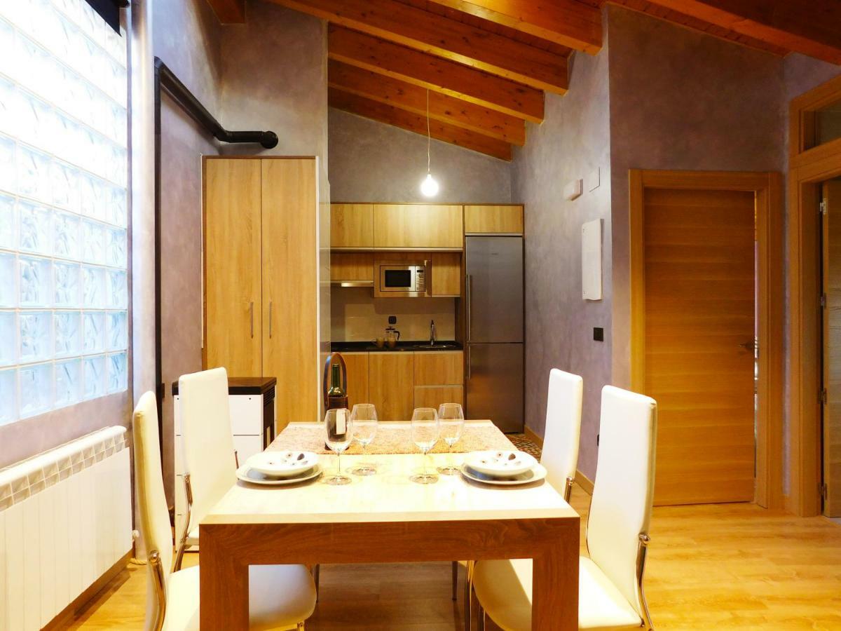 Apartamento Ribera Del Duero Reserva Tubilla del Lago المظهر الخارجي الصورة